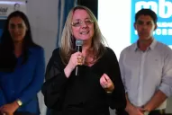 Entiendo el enojo, no la violencia, dijo Alicia Kirchner tras los abucheos