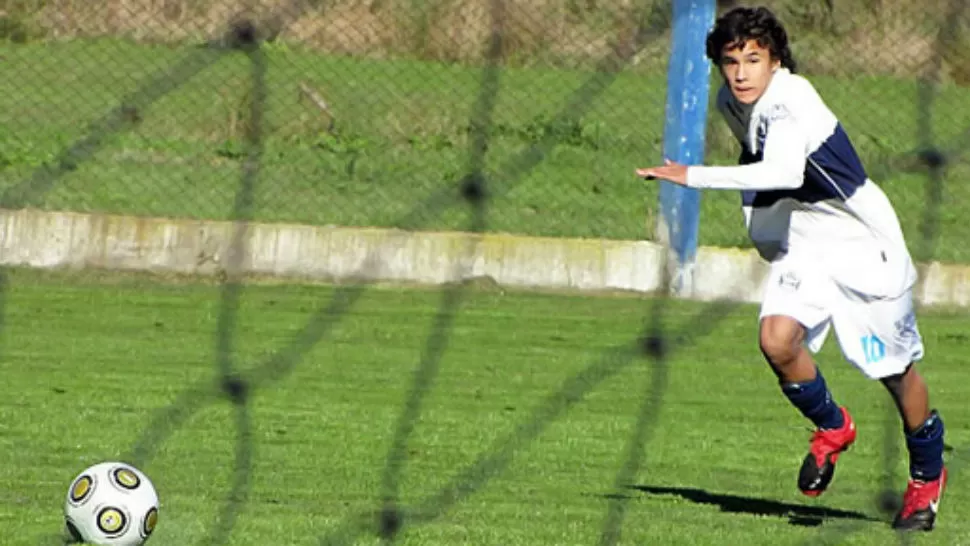 TODO POR UN LUGAR. Facundo Sanseverino, en las inferiores del Lobo. FOTO TOMADA DE GIMNASIA.ORG.AR