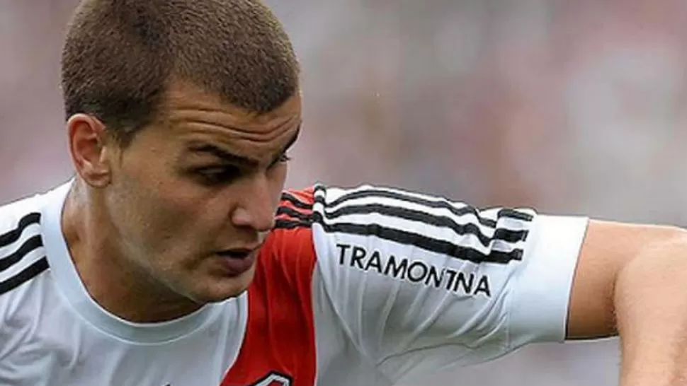 DE CABEZA. Leandro González Pirez fue el autor del gol de River, a los 12 minutos del primer tiempo. FOTO TOMADA DE RADIOCOOPERATIVA.COM.AR