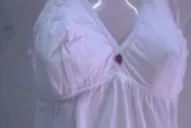 Inventan un corpiño que electrocuta a atacantes sexuales