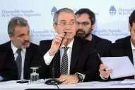 Avanzó en el Senado el proyecto para regular las medidas cautelares