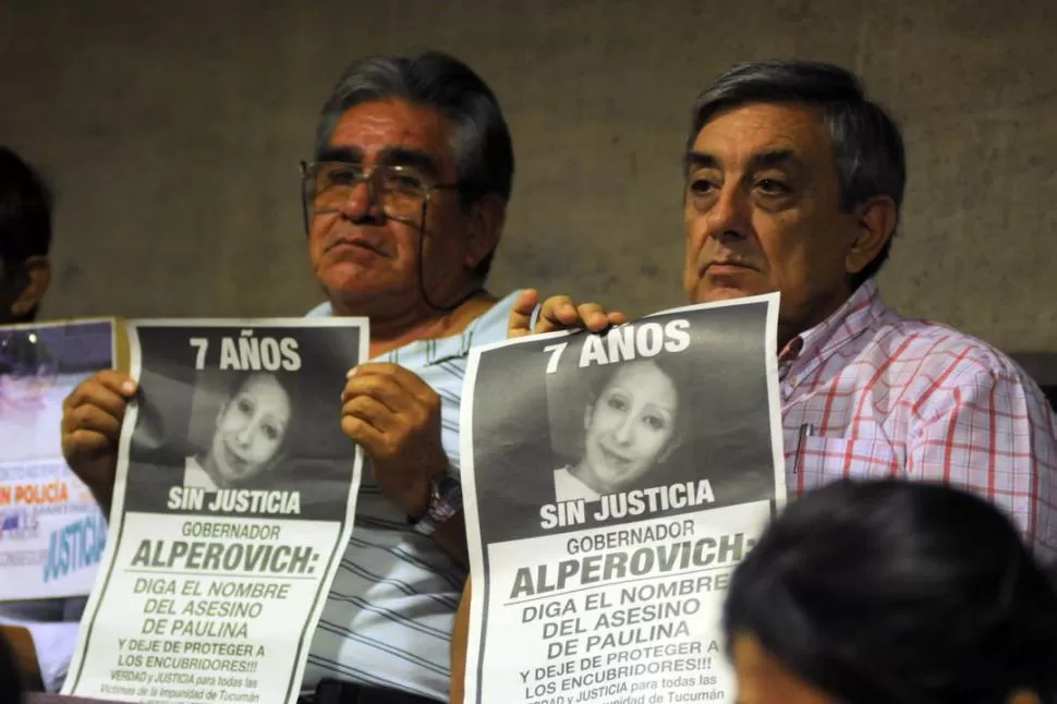 PRESENTE. Lebbos (derecha) recordó a su hija en la mesa panel de ayer. 