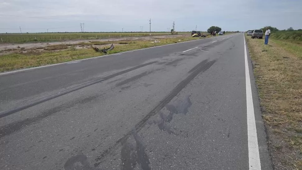 SIN EXPLICACION. El auto protagonizó el accidente en una recta. ARCHIVO LA GACETA