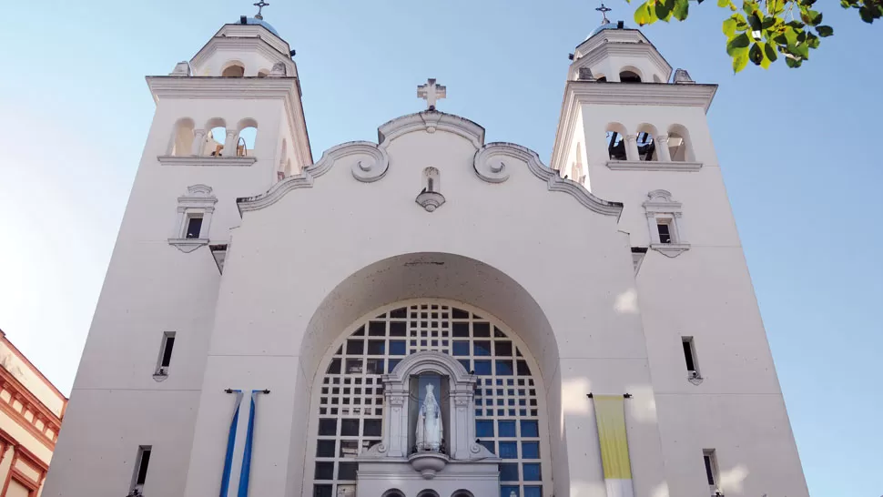 ASI LUCE. Fachada de Virgen de La Merced y 24 de Septiembre.