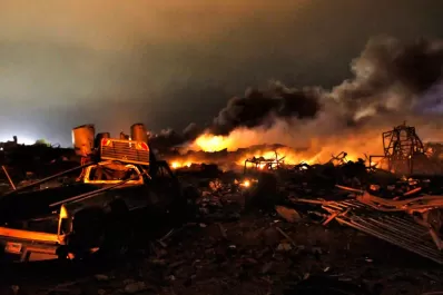 Una enorme explosión en Texas deja decenas de muertos y cientos de heridos