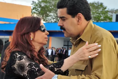 Cristina viaja a Perú para una reunión de la Unasur por el tema Venezuela