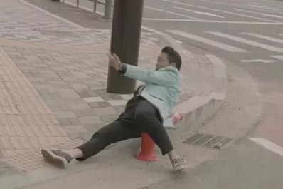 Prohiben a PSY en su país natal