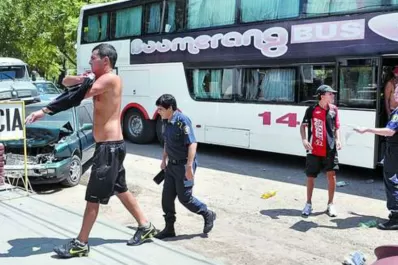 Graves incidentes entre barras de Colón y la Policía