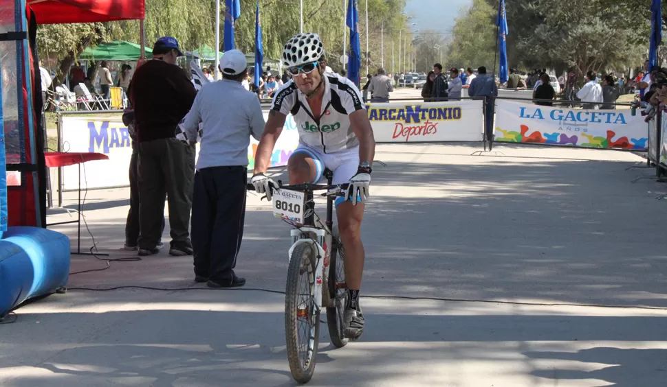 HONOR. Rodríguez estrenará su título de subcampeón Panamericano Master A-2 que ganó recientemente en Tafí del Valle.
