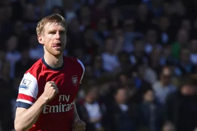 Arsenal dio un gran paso hacia la Champions