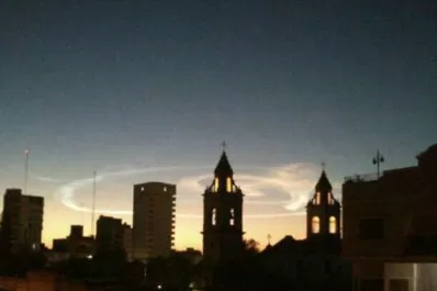 Los videos más impactantes de la bola de fuego que iluminó el cielo