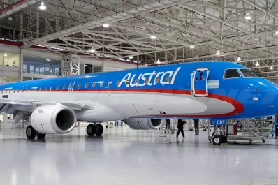 Embraer investiga si hubo pago de sobornos en la venta de aviones a Aerolíneas Argentinas