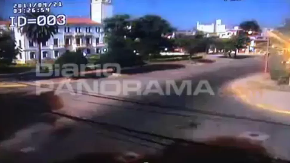 DE DIA. El fenómeno iluminó plenamente la noche santiagueña. CAPTURA DE VIDEO