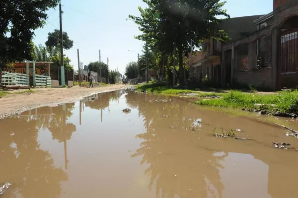 Les pusieron cloacas hace dos años, pero nunca funcionaron
