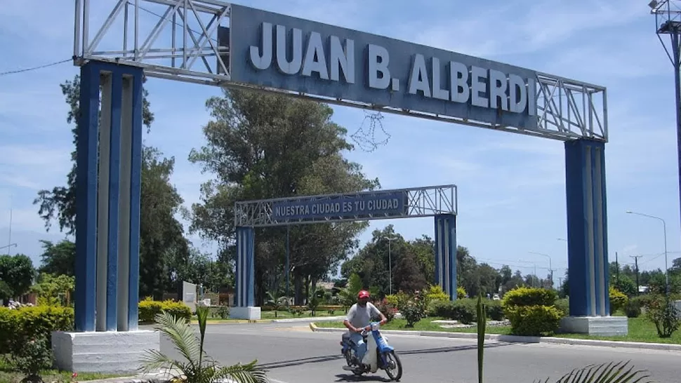 ENCUENTRO FATAL. La pareja se encontró en un motel ubicado en la ruta 38. FOTO TOMADA DE ALBERDIDETUCUMAN.BLOGSPOT.COM