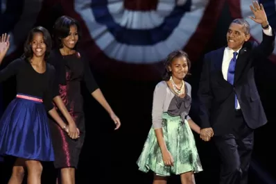 Buen truco de Obama para que sus hijas no se hagan tatuajes