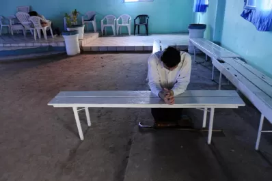 El Pueblo de Dios no se altera ante la amenaza de la enfermedad