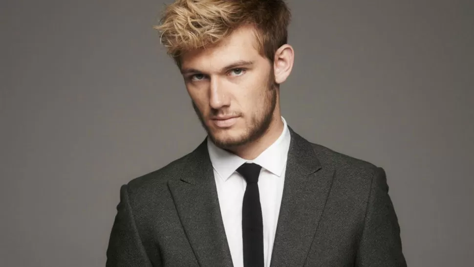 GALAN. Alex Pettyfer interpretó una escena de sexo para 50 sombras de Grey. FOTO TOMADA DE LISTAL.COM