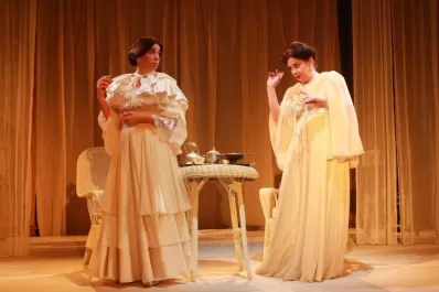 Desde el teatro Cervantes llega Sol de noche