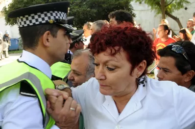 El fotógrafo del asesinato de Kosteki y Santillán recibió un balazo en la cara