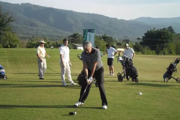 Monasterio se alejó de la punta en la cita uruguaya