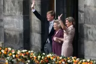 El gesto de Beatriz a Máxima que marcó el saludo desde el balcón