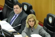 Elías de Pérez se divorció de Ariel García y lanzó un bloque unipersonal