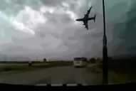 Impactante video: cayó un avión de la OTAN en Afganistán