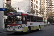 Asaltaron a los pasajeros y al chofer de un interno de la línea 5