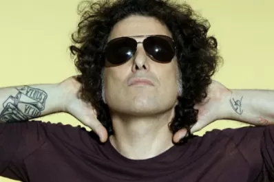 Queen es el grupo más inflado de la historia, según Andrés Calamaro