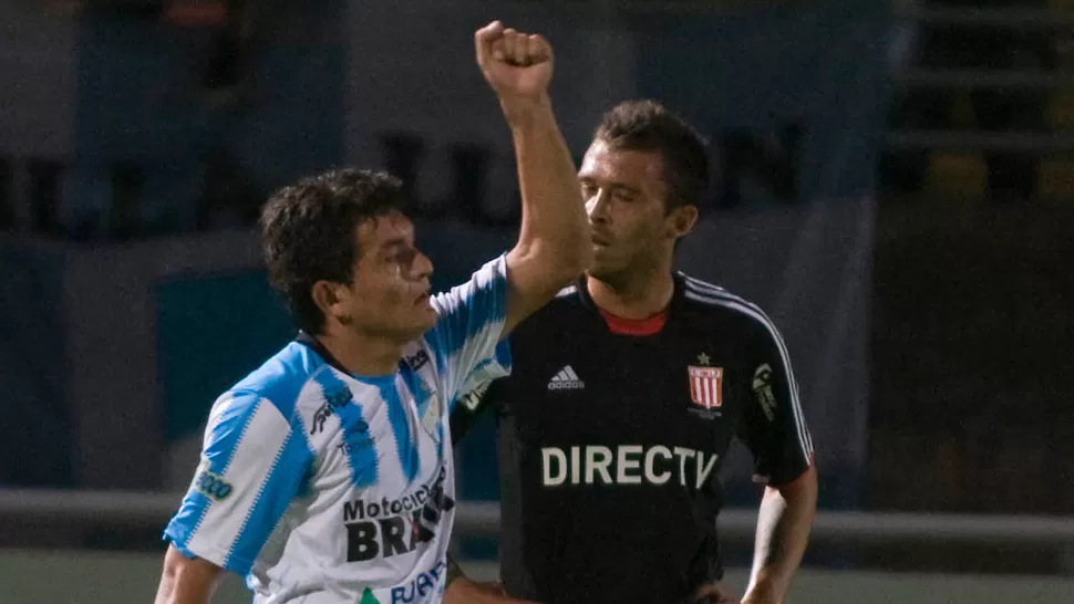 VOLVIO. El Pulguita se reencontró con el gol después de anotar el último ante Central, el 24 de marzo en el Monumental. MARIO QUIROGA ESPECIAL PARA LA GACETA