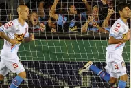 Arsenal le ganó 2 a 0 a Newell's