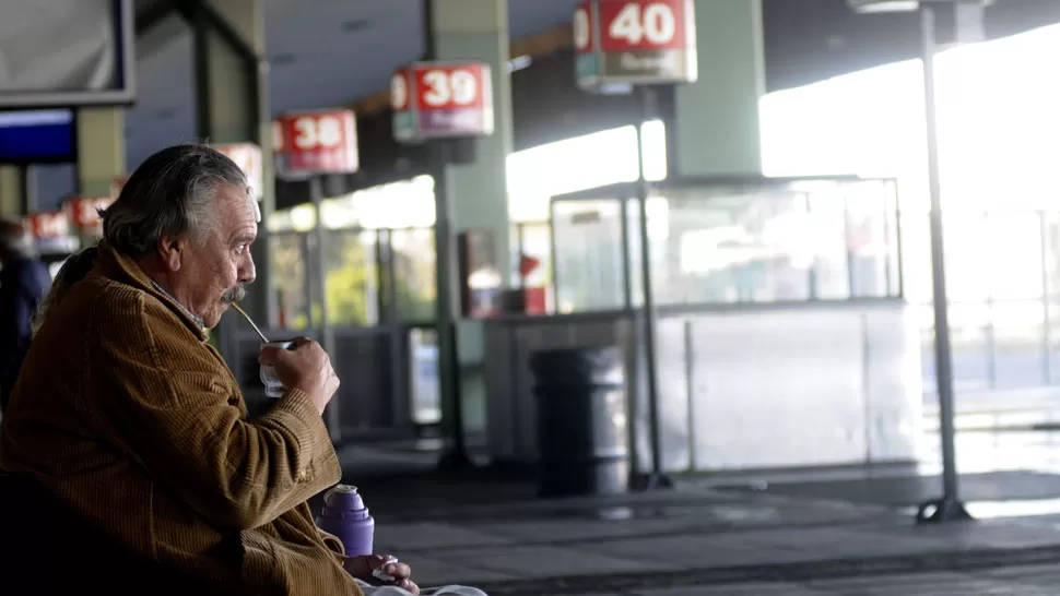 SE ACABÓ LA ESPERA. Los miles de pasajeros varados podrán trasladarse. DYN.