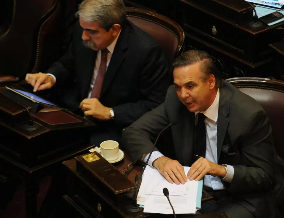 GARANTÍA. Pichetto debe asegurar el voto de kirchneristas y aliados. NA