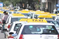 Taxistas se concentran para protestar en contra del Sutrappa