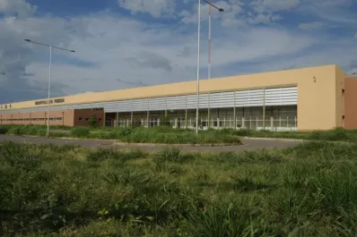 Alperovich: La Presidenta vendrá en junio a inaugurar el Hospital del Este