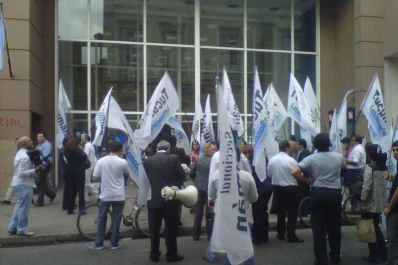 Bancarios, en pie de lucha