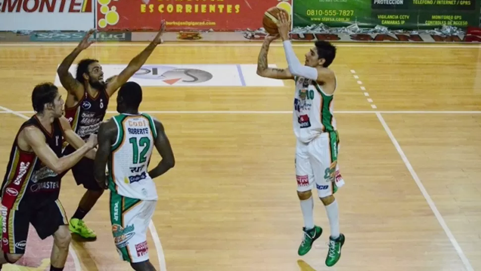 MAS VALIOSO. El ex Tucumán BB y Alberdi terminó inclinando el juego para los entrerrianos. FOTO TOMADA DE PARANADEPORTES.COM.AR