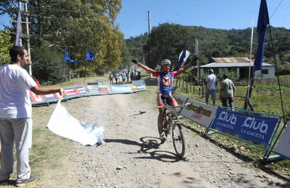 VA POR MÁS. Darío Gasco es el actual campeón tucumano de cross rural y el domingo comenzará la defensa del título. 