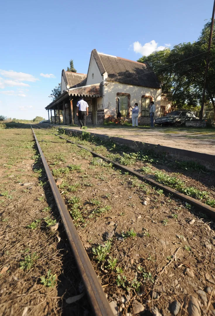 SEÑORIAL. Aunque se creó hace 136 años, la estación de Monteagudo sigue en pie, pero sin mantenimiento.