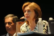 El mundo político destacó el hecho de que murió en una celda