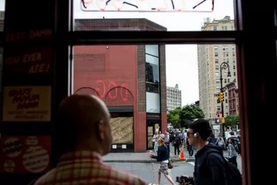 Greenwich Village shockeada por el asesinato de un gay