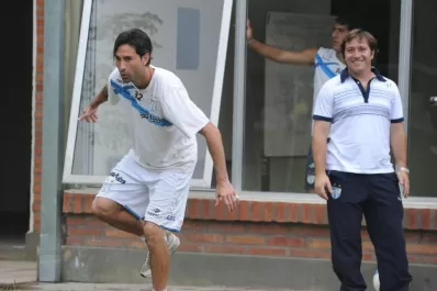 En Atlético, el sueldo es una piedra en el zapato