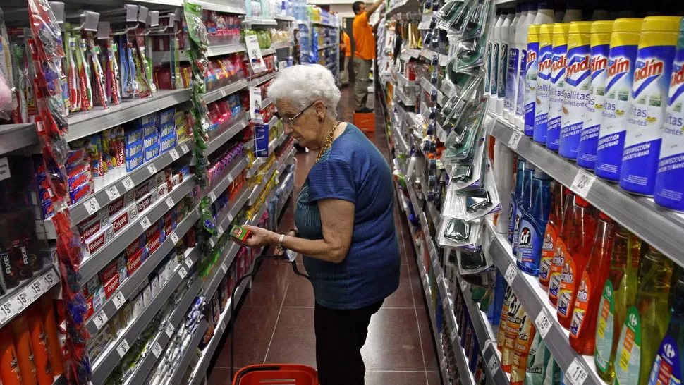 QUÉ COMPRAR. Sólo el 2% de las productos que estaban con precios congelados mantendrán su costo. DYN