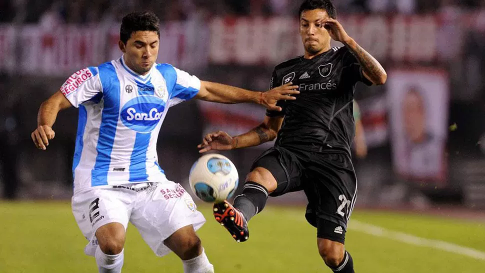 GOLEADOR. Vangioni, autor del primer tanto de River. FOTO TOMADA DE TN.COM.AR