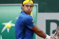 Mónaco perdió en su debut parisino