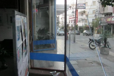 Vándalos rompieron los vidrios de la Receptoría de Las Termas