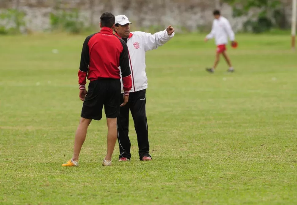 SINCERIDAD. Estuve obligado a utilizar tantos jugadores porque todavía no encontré el equipo ideal, dijo Carlos Roldán. 