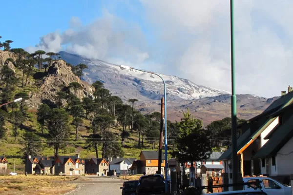 El volcán Copahue puede entrar en erupción en cualquier momento