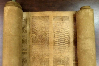 En una biblioteca apareció el escrito más antiguo de la Torá